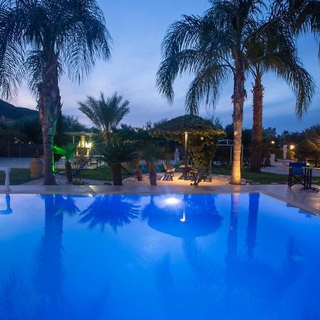 Villa Dimitris Apartments & Bungalows Frínion Exterior foto