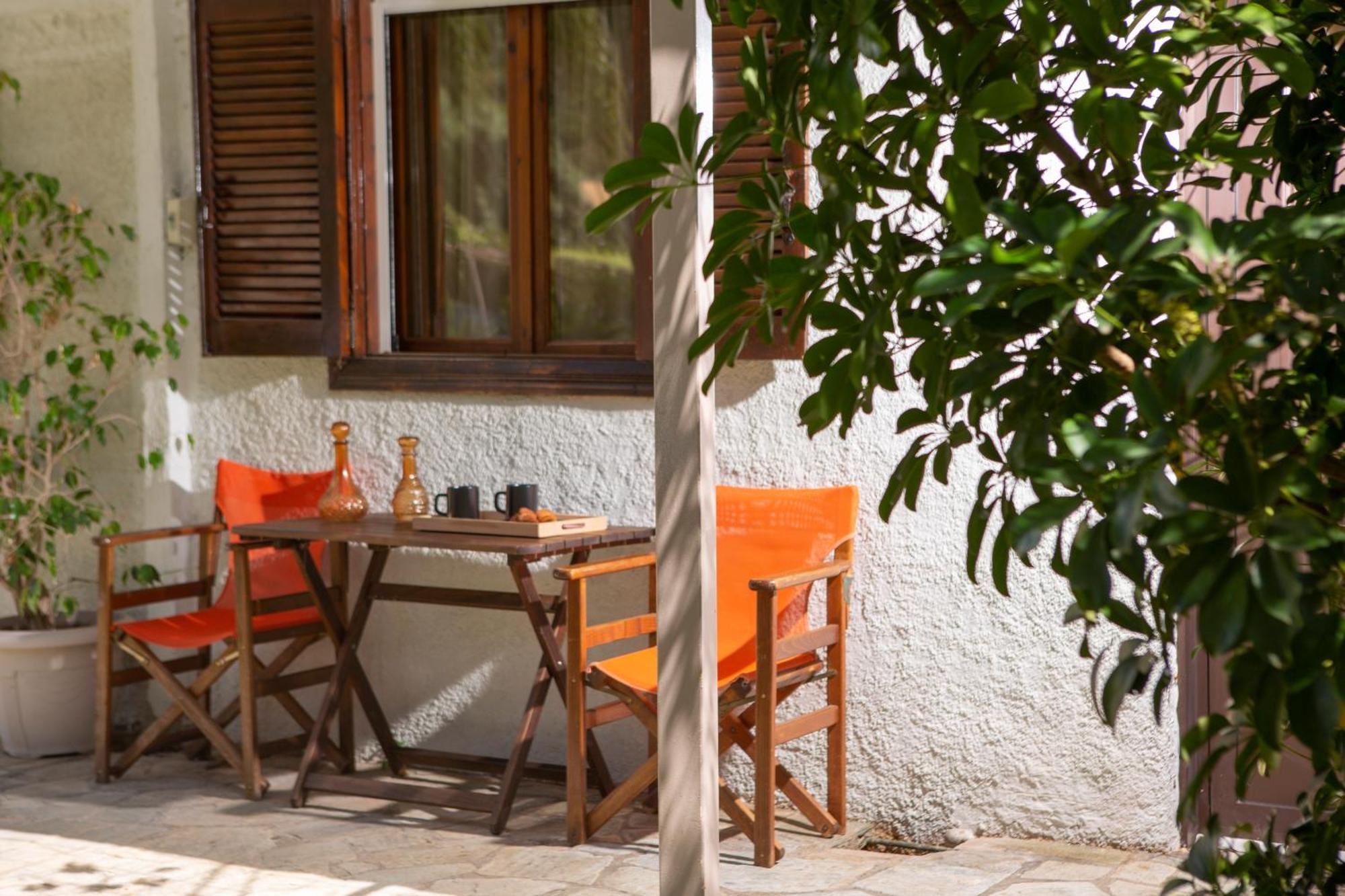 Villa Dimitris Apartments & Bungalows Frínion Exterior foto