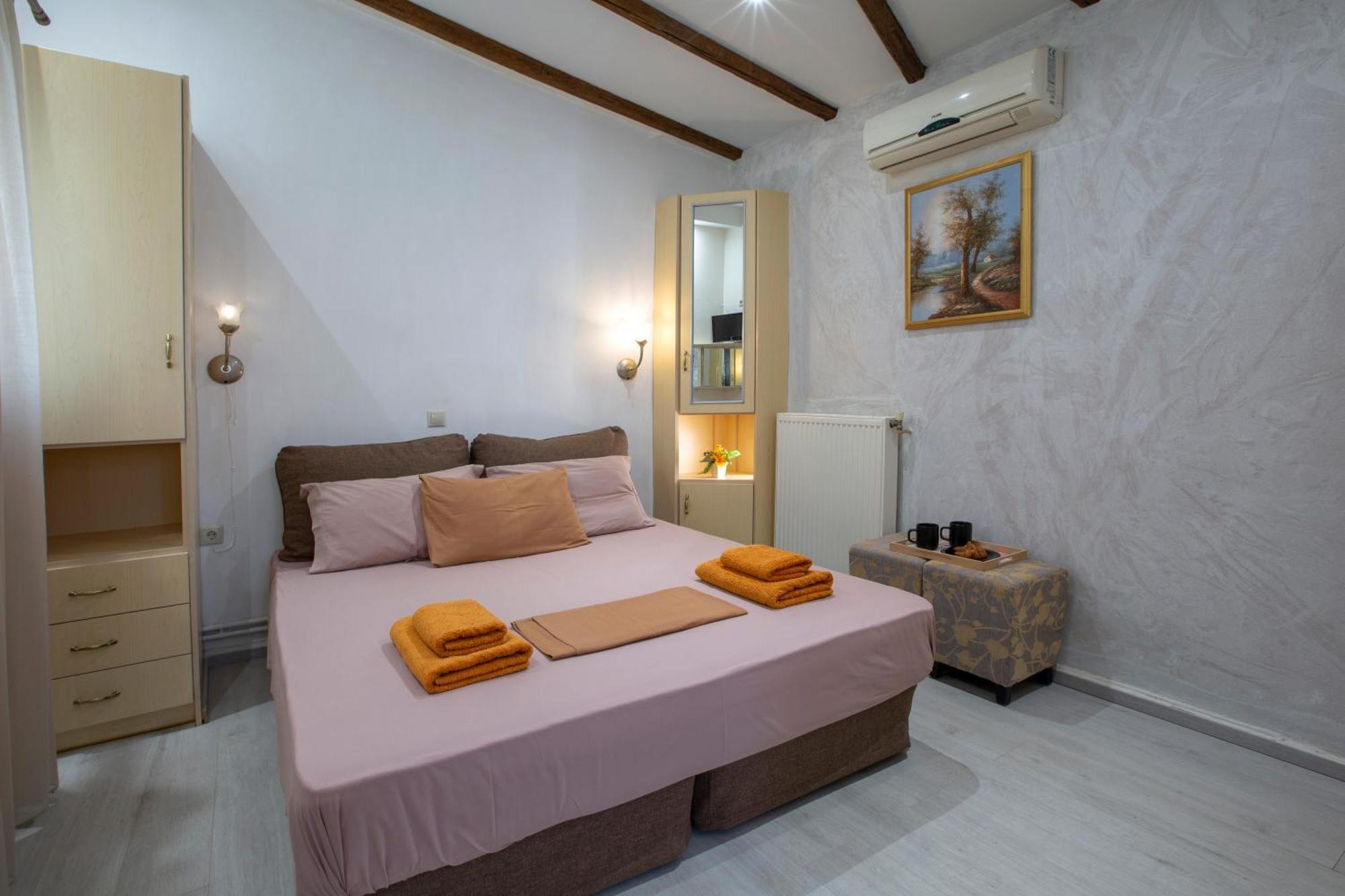 Villa Dimitris Apartments & Bungalows Frínion Exterior foto