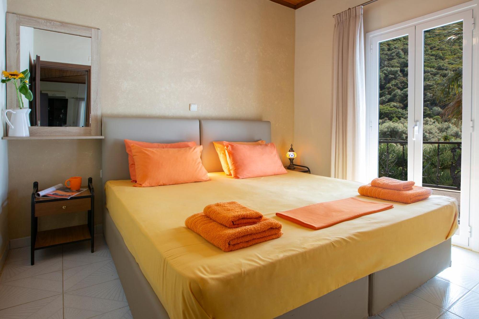 Villa Dimitris Apartments & Bungalows Frínion Exterior foto
