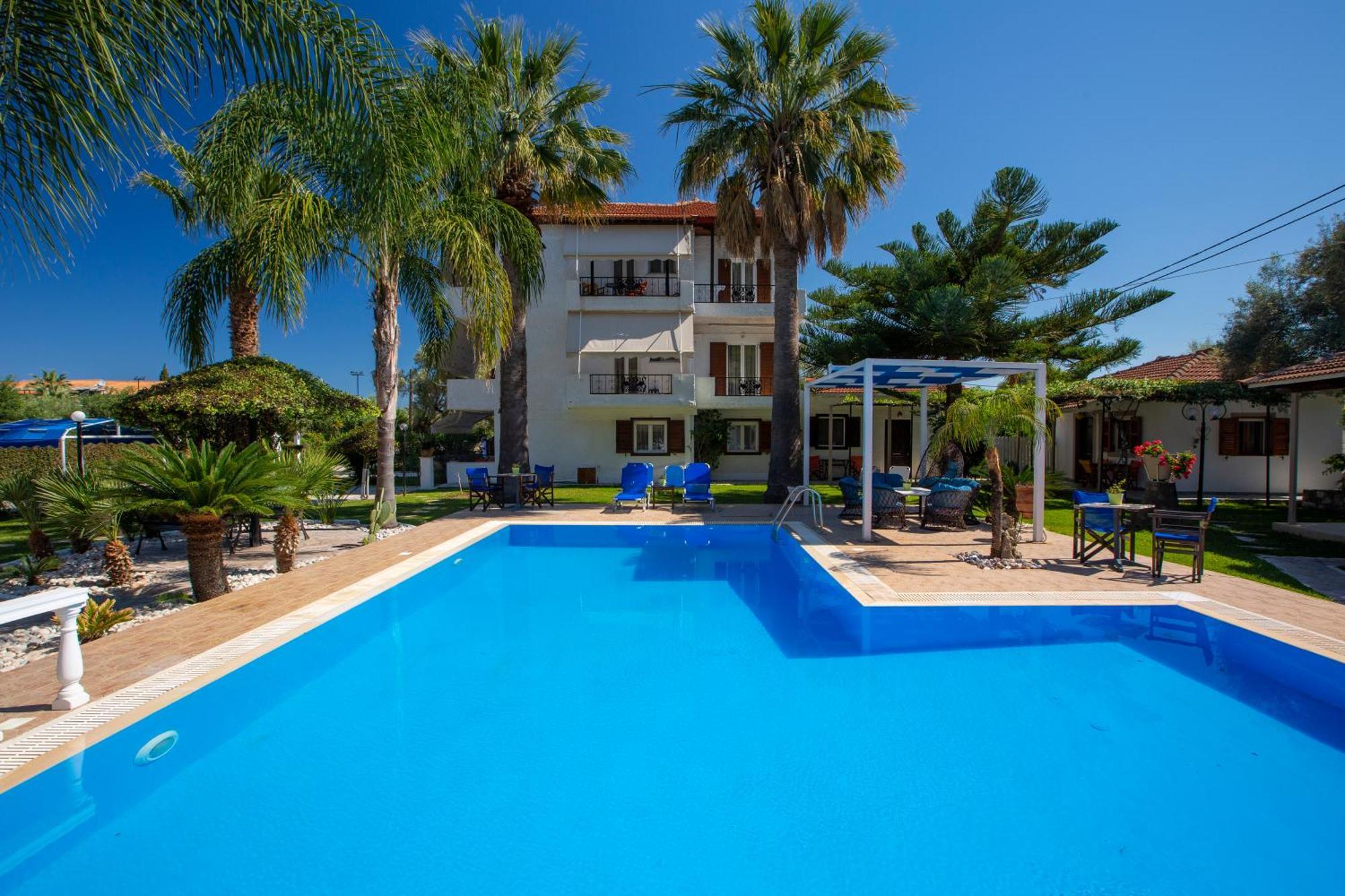 Villa Dimitris Apartments & Bungalows Frínion Exterior foto